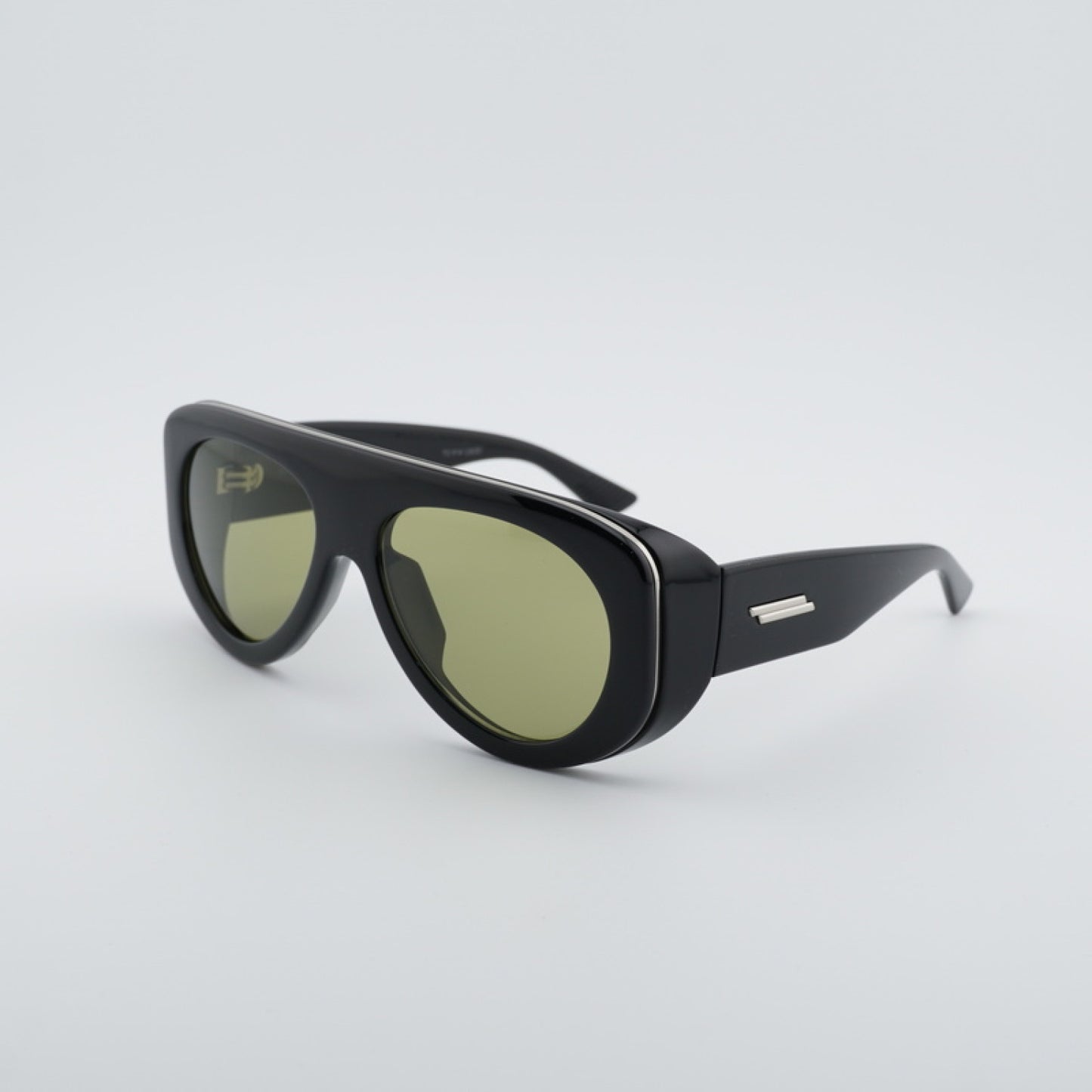 Lentes de Sol Bottega Veneta BV1362S 006 58-17-130
